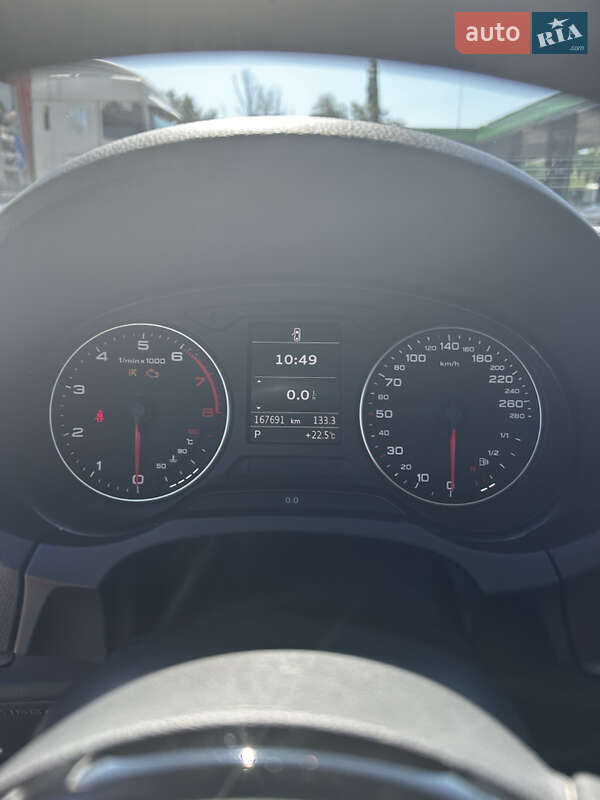 Седан Audi A3 2014 в Кременчуге