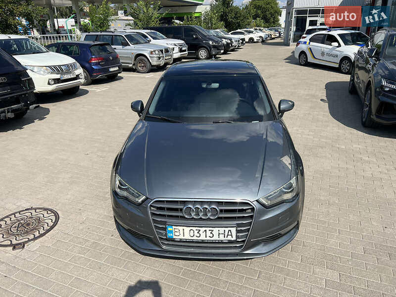 Седан Audi A3 2016 в Полтаві