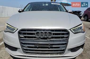 Седан Audi A3 2015 в 