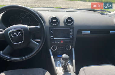 Хэтчбек Audi A3 2007 в 