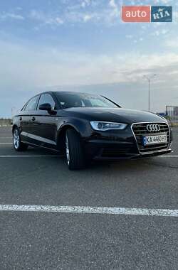 Седан Audi A3 2015 в Тернополе