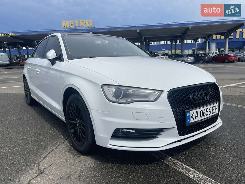 Седан Audi A3 2016 в Киеве фото 3 Седан Audi A3 2016 в Киеве