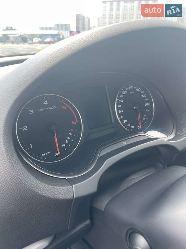 Седан Audi A3 2016 в Києві