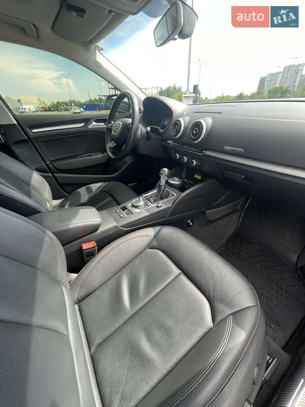 Седан Audi A3 2016 в Киеве фото 36 Седан Audi A3 2016 в Киеве