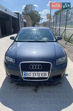 Хэтчбек Audi A3 2006 в 
