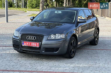 Хэтчбек Audi A3 2006 в 