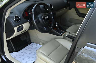 Хэтчбек Audi A3 2007 в 