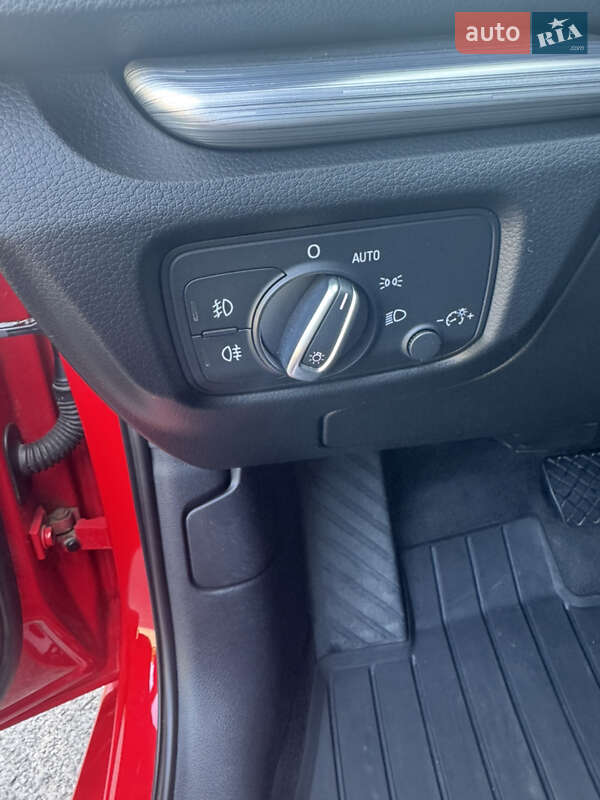 Седан Audi A3 2013 в Каменском