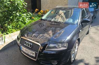 Хэтчбек Audi A3 2007 в 