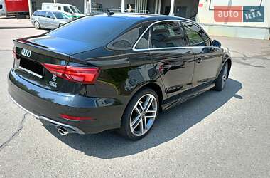 Седан Audi A3 2017 в 