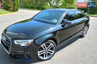 Седан Audi A3 2017 в 