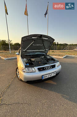 Хэтчбек Audi A3 1997 в 