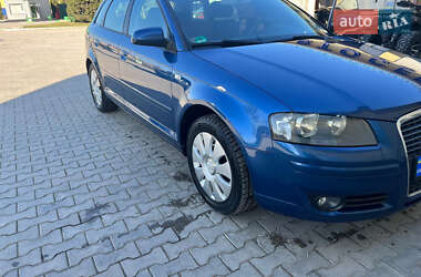 Хэтчбек Audi A3 2005 в 