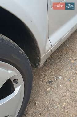 Хэтчбек Audi A3 2004 в 
