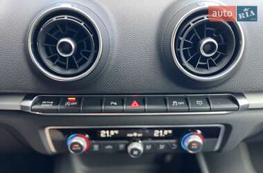 Хэтчбек Audi A3 2019 в 