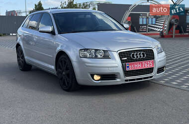Хэтчбек Audi A3 2006 в 