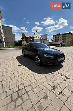 Хэтчбек Audi A3 2009 в 