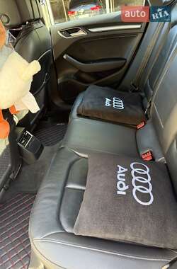 Седан Audi A3 2015 в 