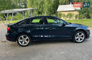 Седан Audi A3 2017 в 