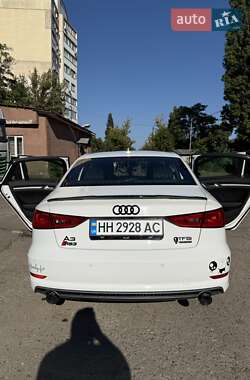 Седан Audi A3 2015 в 