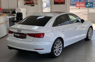 Седан Audi A3 2015 в 