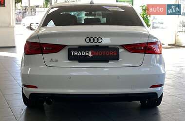 Седан Audi A3 2015 в 