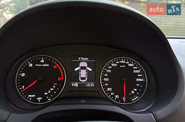 Седан Audi A3 2015 в 