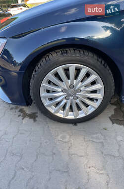 Хэтчбек Audi A3 2017 в 