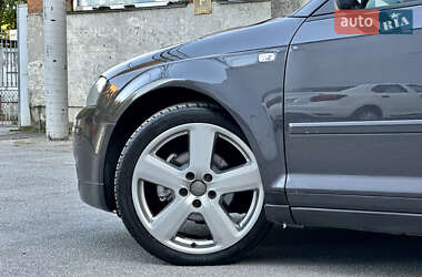 Хэтчбек Audi A3 2007 в 