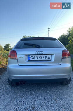 Хэтчбек Audi A3 2006 в 