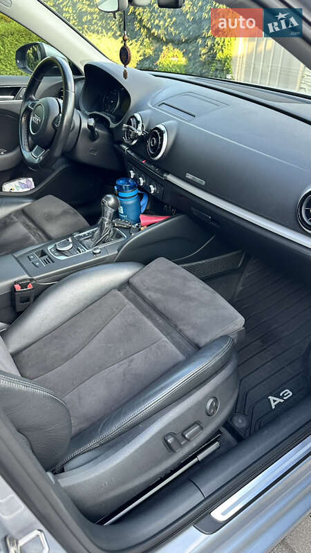 Хэтчбек Audi A3 2016 в Днепре
