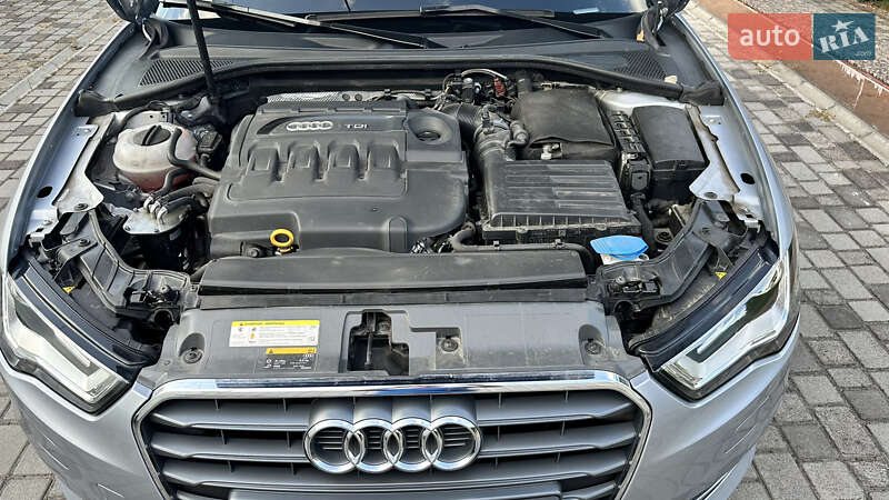 Хэтчбек Audi A3 2016 в Днепре