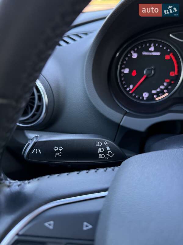 Хетчбек Audi A3 2015 в Черкасах