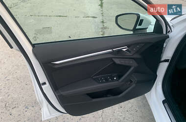 Седан Audi A3 2023 в Нетешине