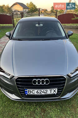 Седан Audi A3 2014 в Стрые