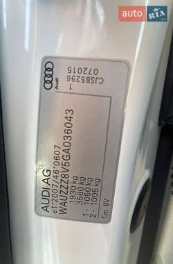 Хэтчбек Audi A3 2015 в 