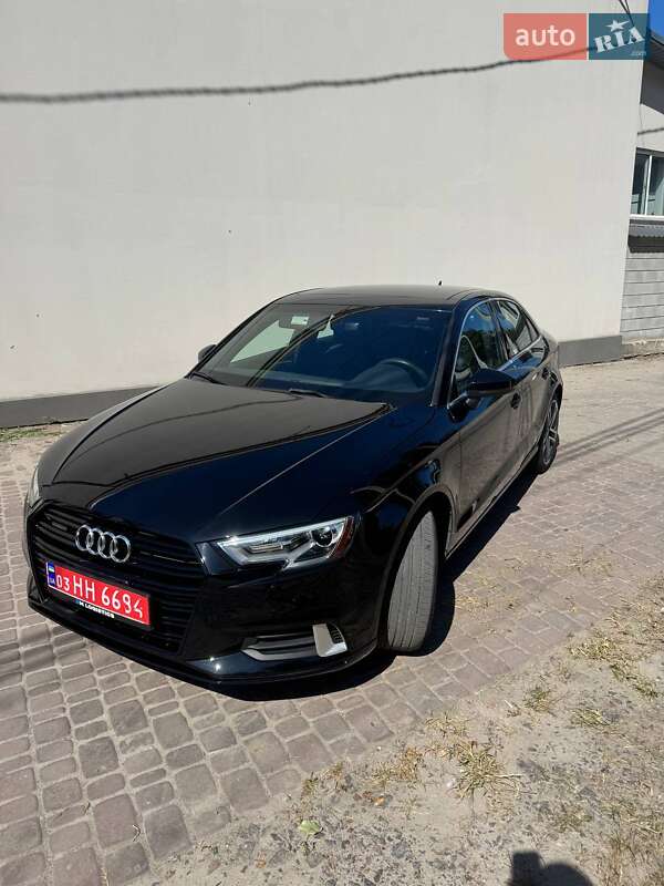 Седан Audi A3 2018 в Ровно фото 2 Седан Audi A3 2018 в Ровно