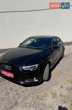 Седан Audi A3 2018 в 
