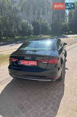 Седан Audi A3 2018 в 