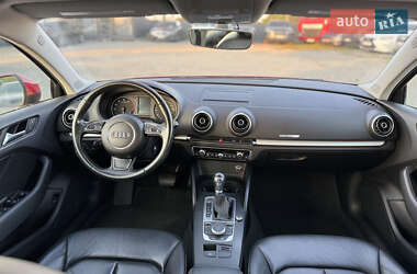Седан Audi A3 2016 в 