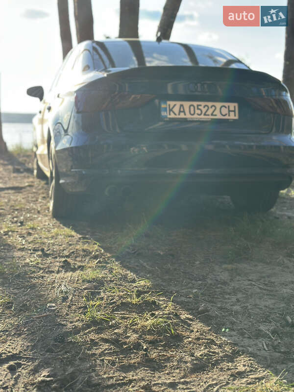 Седан Audi A3 2014 в Киеве