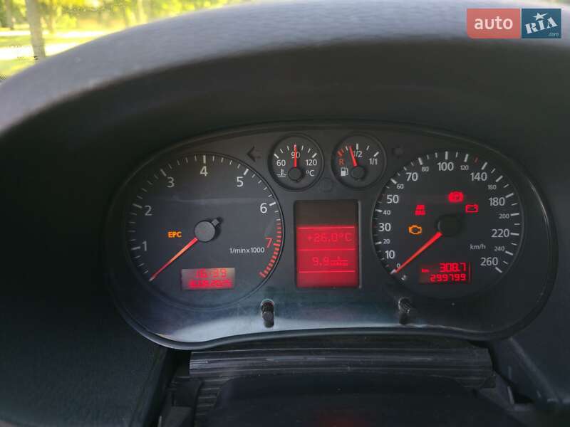 Хетчбек Audi A3 1999 в Вишгороді