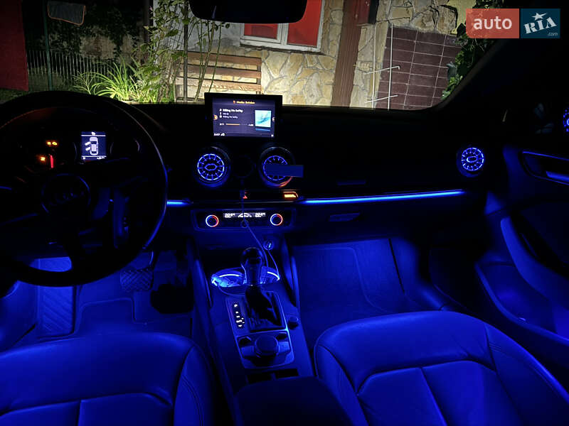 Седан Audi A3 2017 в Львові