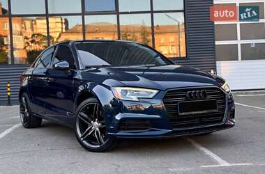 Седан Audi A3 2016 в 