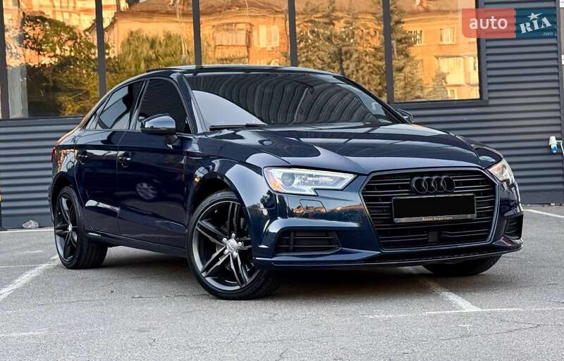 Седан Audi A3 2016 в Киеве фото 6 Седан Audi A3 2016 в Киеве