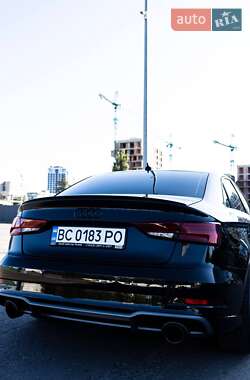 Седан Audi A3 2018 в 