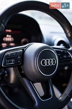 Седан Audi A3 2018 в 