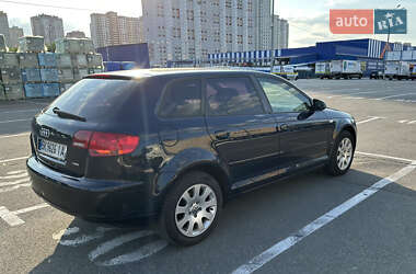 Хэтчбек Audi A3 2006 в 