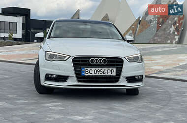 Седан Audi A3 2015 в 