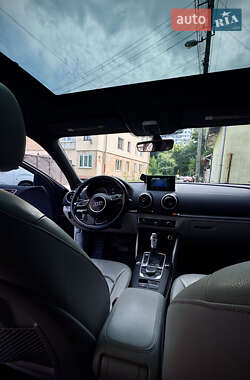 Седан Audi A3 2015 в 